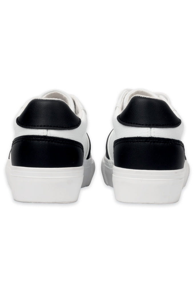 Court Sneaker White
