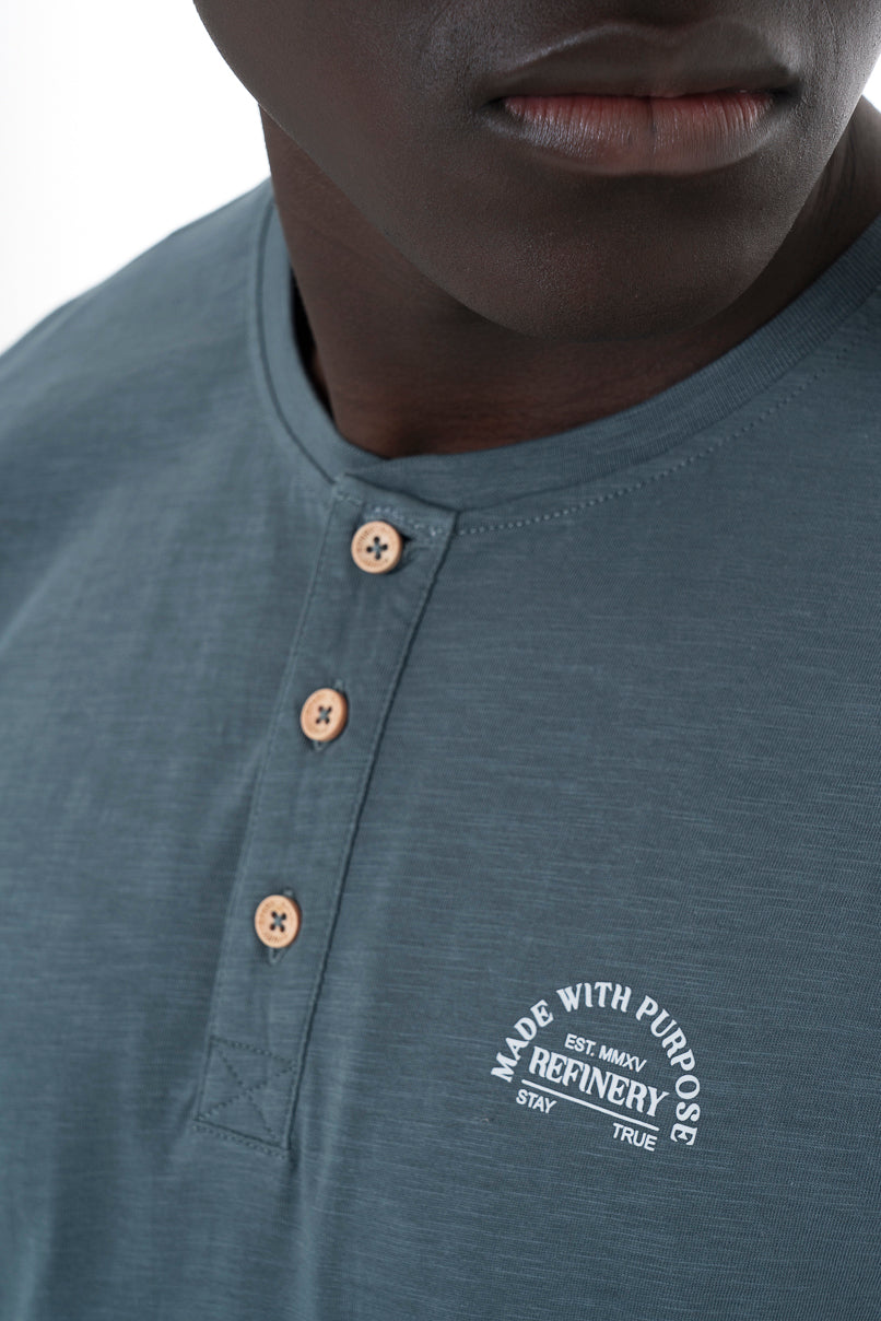 Henley T-Shirt Blue