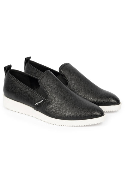 Pointy Slip-On Black