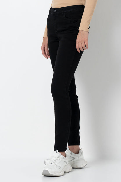 Rf01 Mid Rise Skinny Jean Black