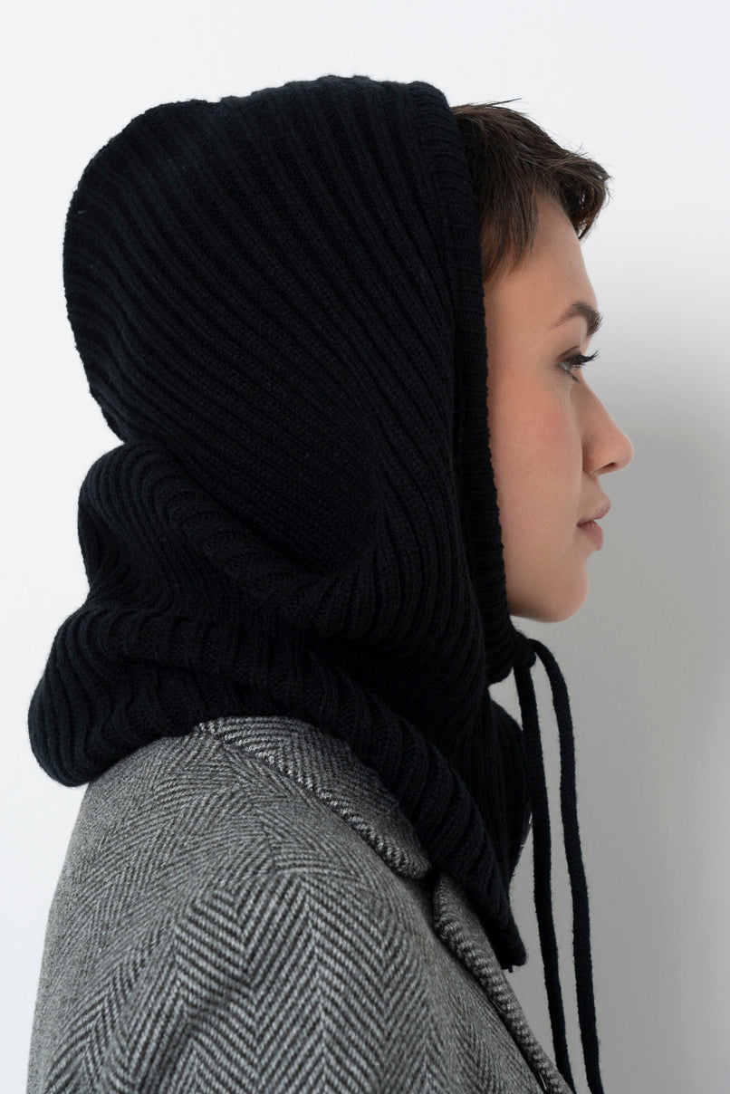 Knitted Hood Black