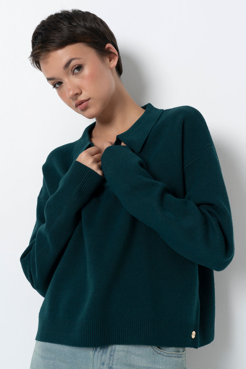 Split Collar Jumper Green