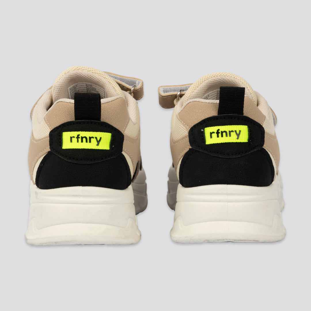 Boys Retro Sneaker Nude