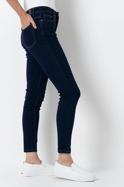 Rf01 Mid Rise Skinny Jeans Dark Wash