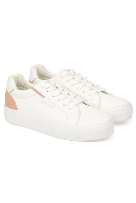 Classic Lace Up Sneaker White